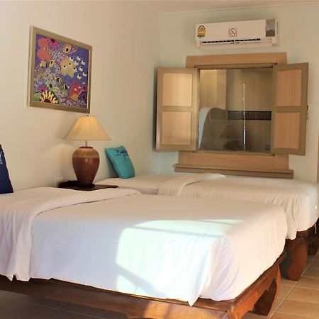 Phi Phi Bayview Premier Resort Exterior photo