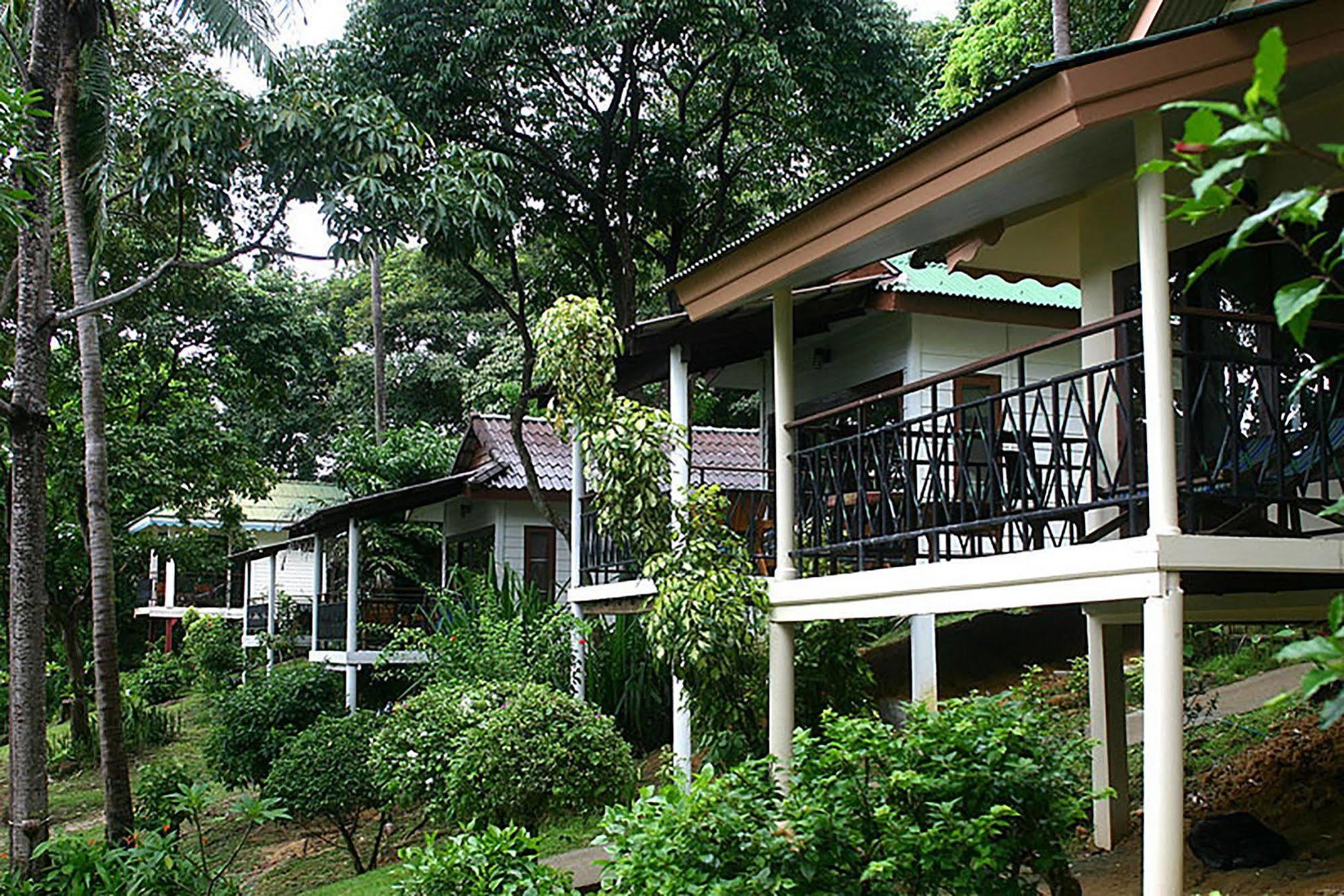 Phi Phi Bayview Premier Resort Exterior photo