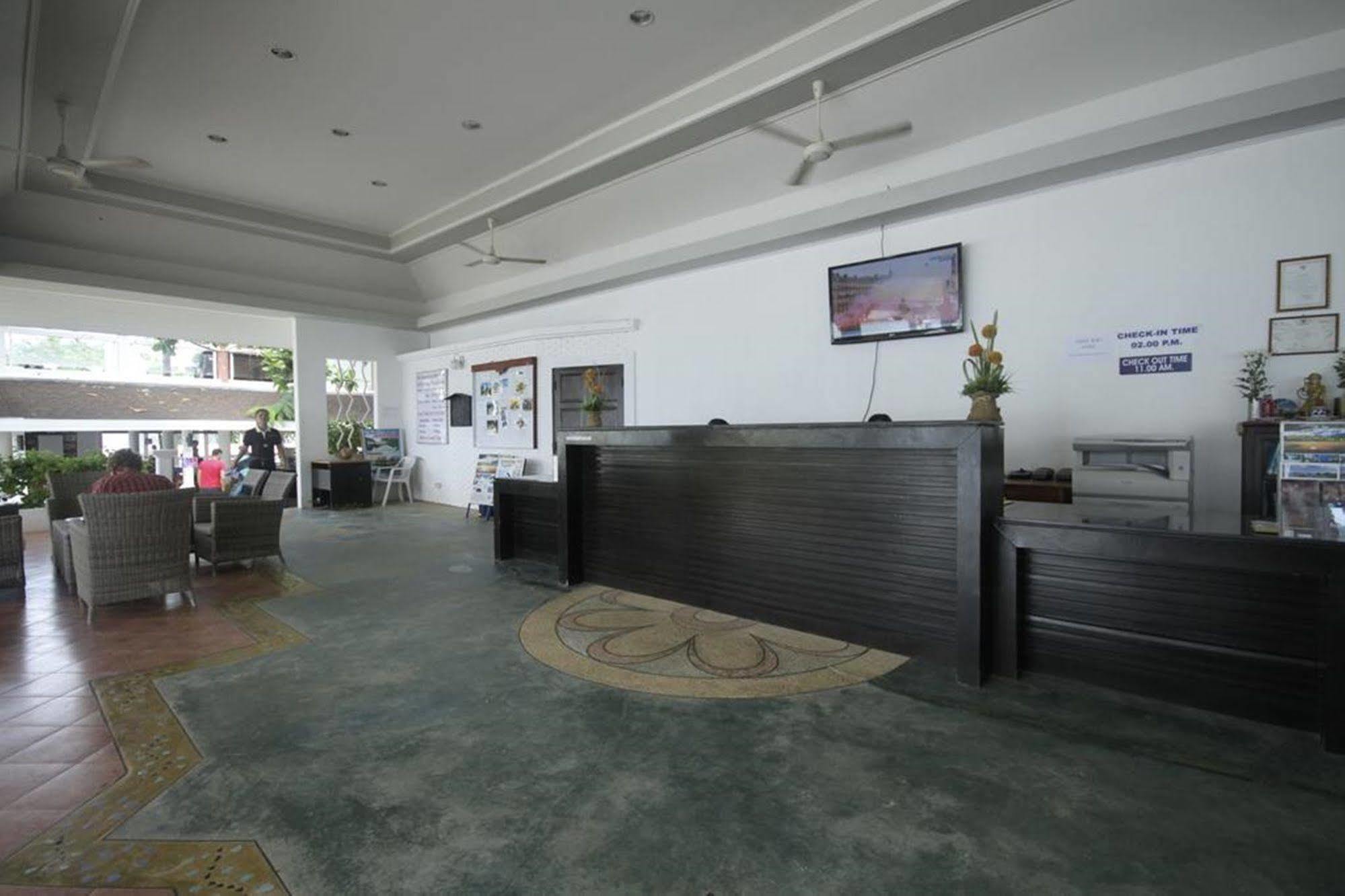 Phi Phi Bayview Premier Resort Exterior photo