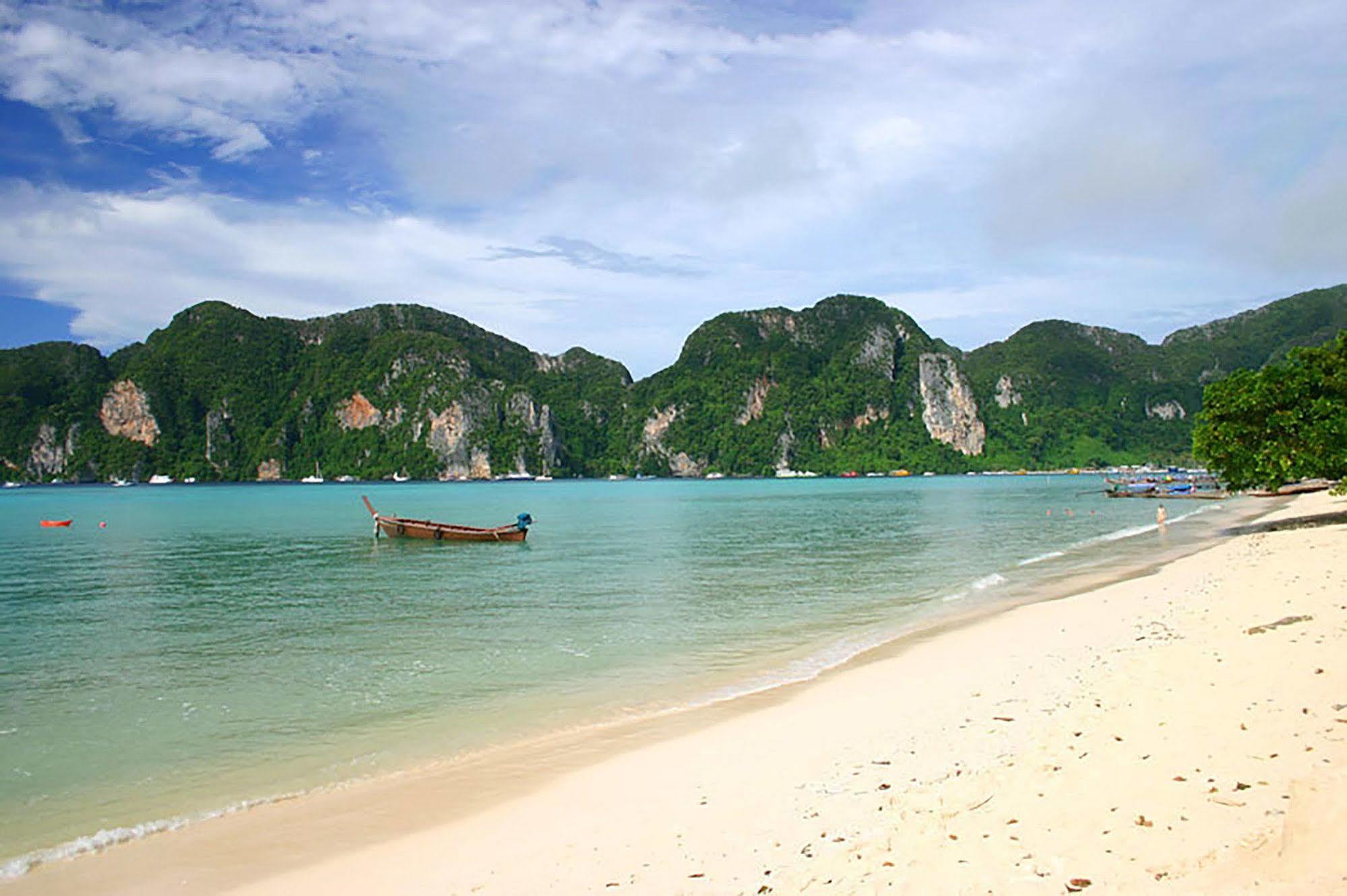 Phi Phi Bayview Premier Resort Exterior photo