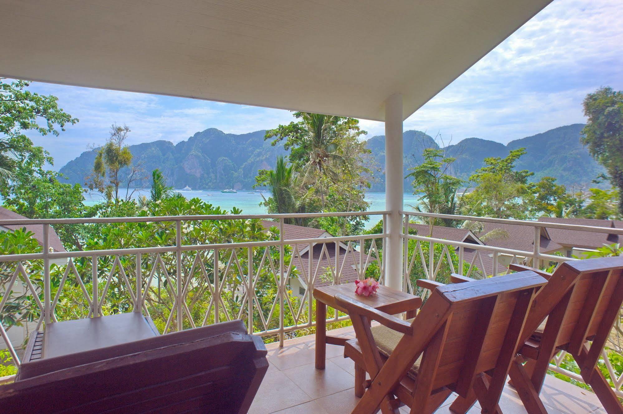 Phi Phi Bayview Premier Resort Exterior photo