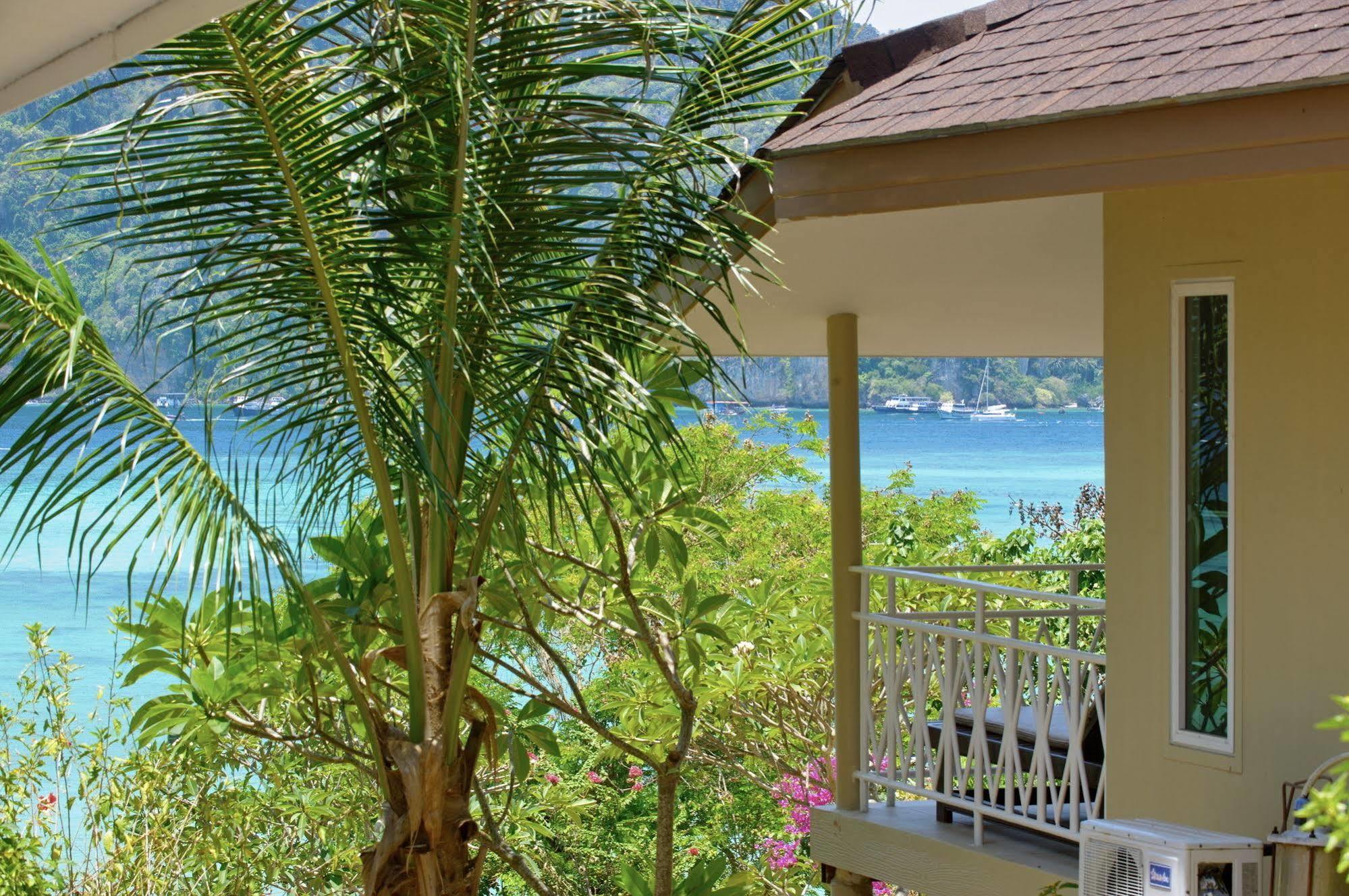 Phi Phi Bayview Premier Resort Exterior photo